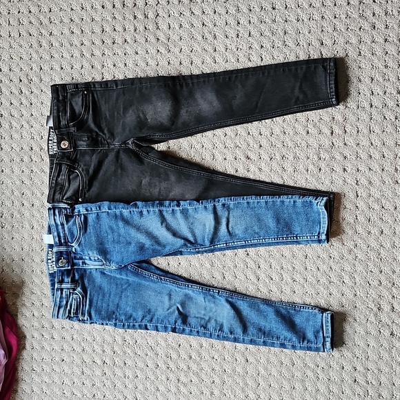 2 pairs Kids 5T H&M Jeans - Picture 1 of 8